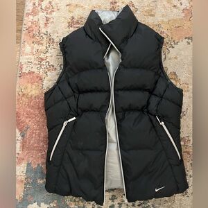 Nike, ReversibleVest (runs small) Black & Silver